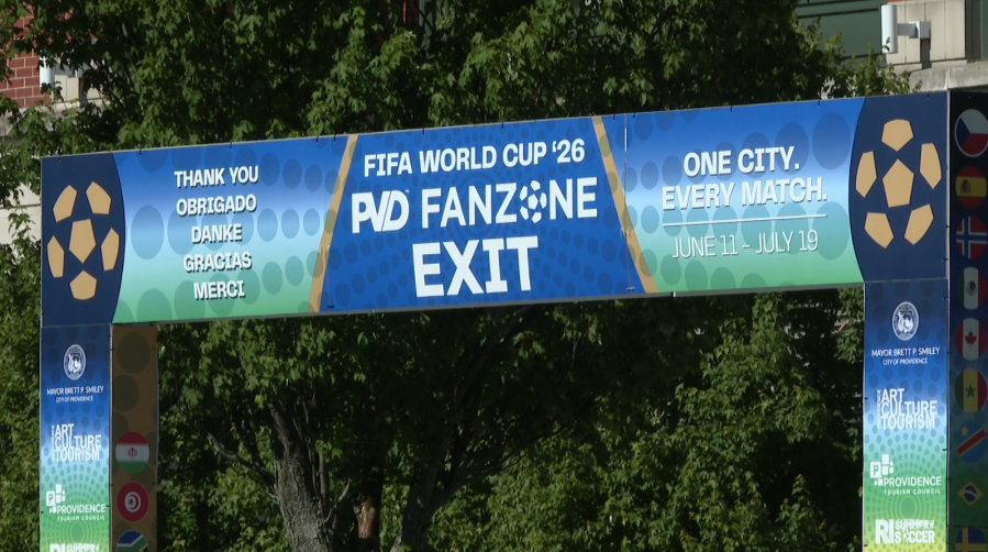 Sign for FIFA World Cup '26 Fan Zone exit, thanking attendees in multiple languages. Dates: June 11 - July 19.